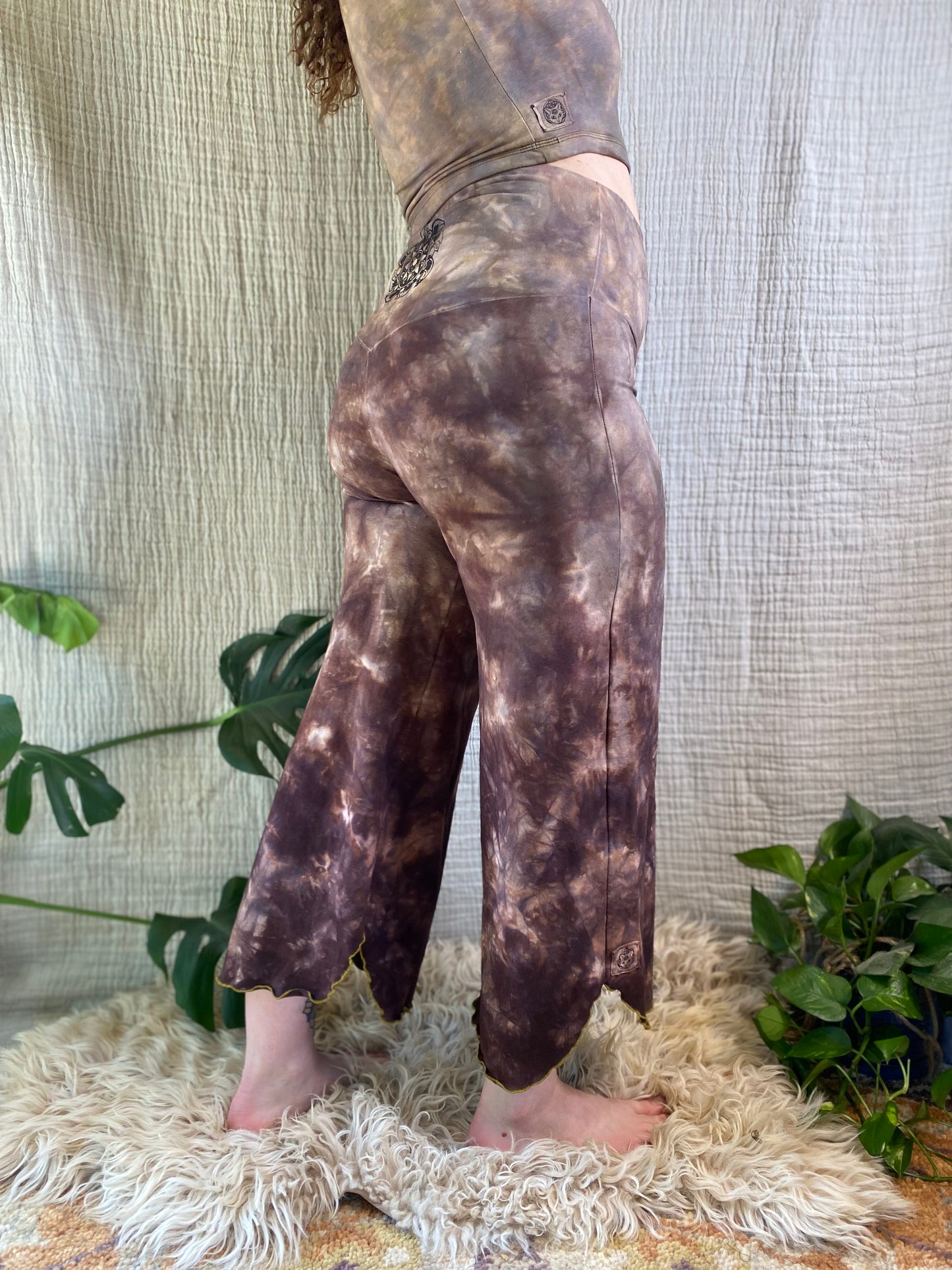 Gaia Gauchos Cropped (Core & Cozy)