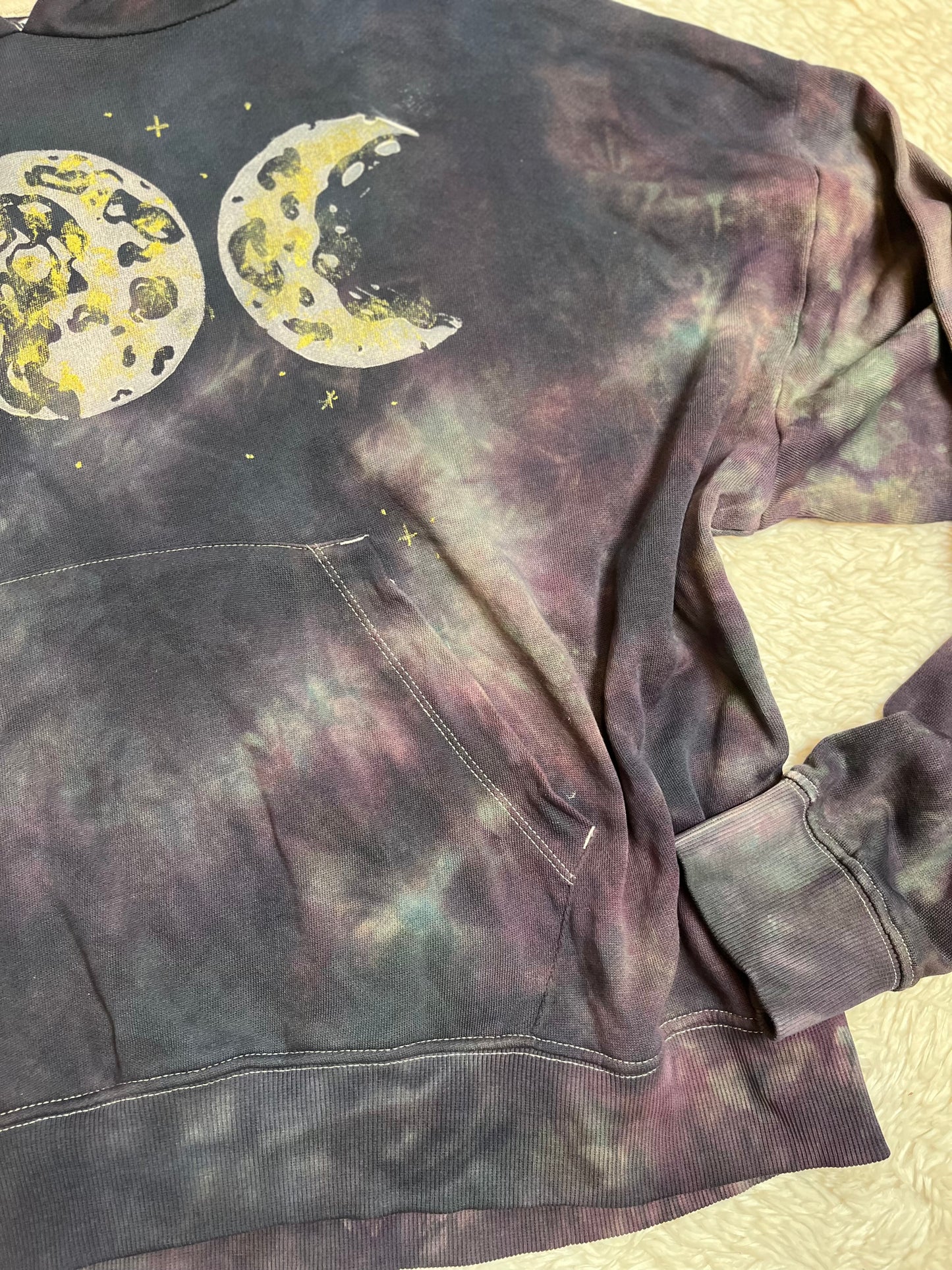 Sanctum Hoodie (XL)