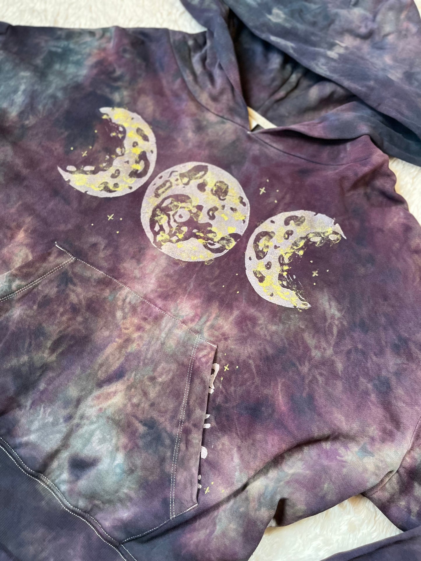 Sanctum Hoodie (Medium)
