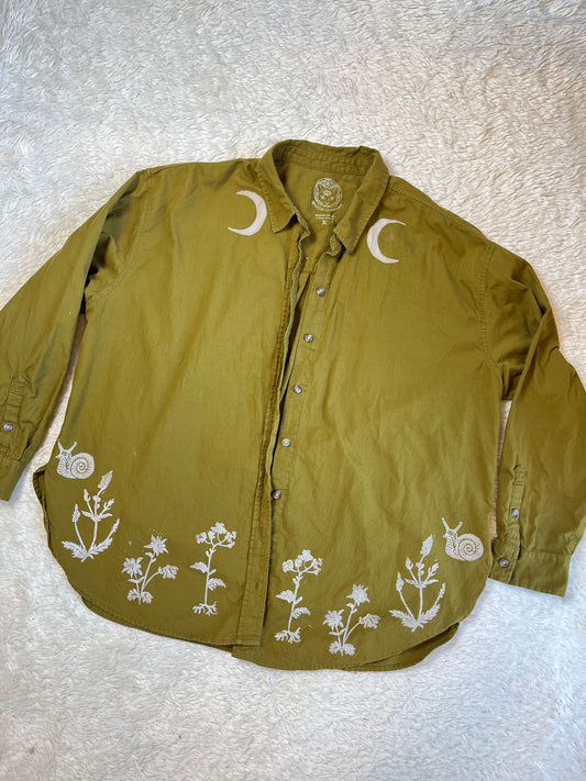 Upcycled Button-up (XL)
