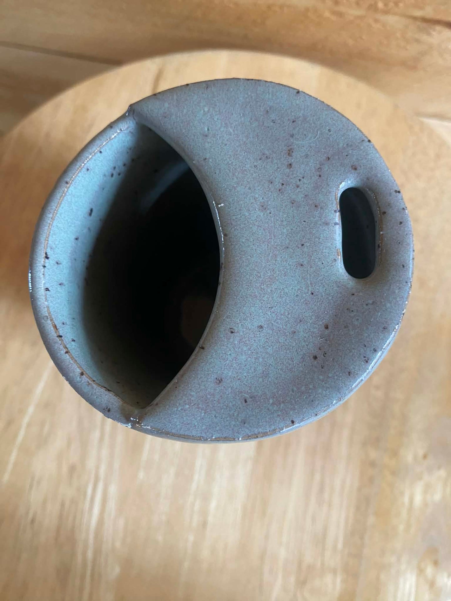 11: Travel Mug (w/ lid)