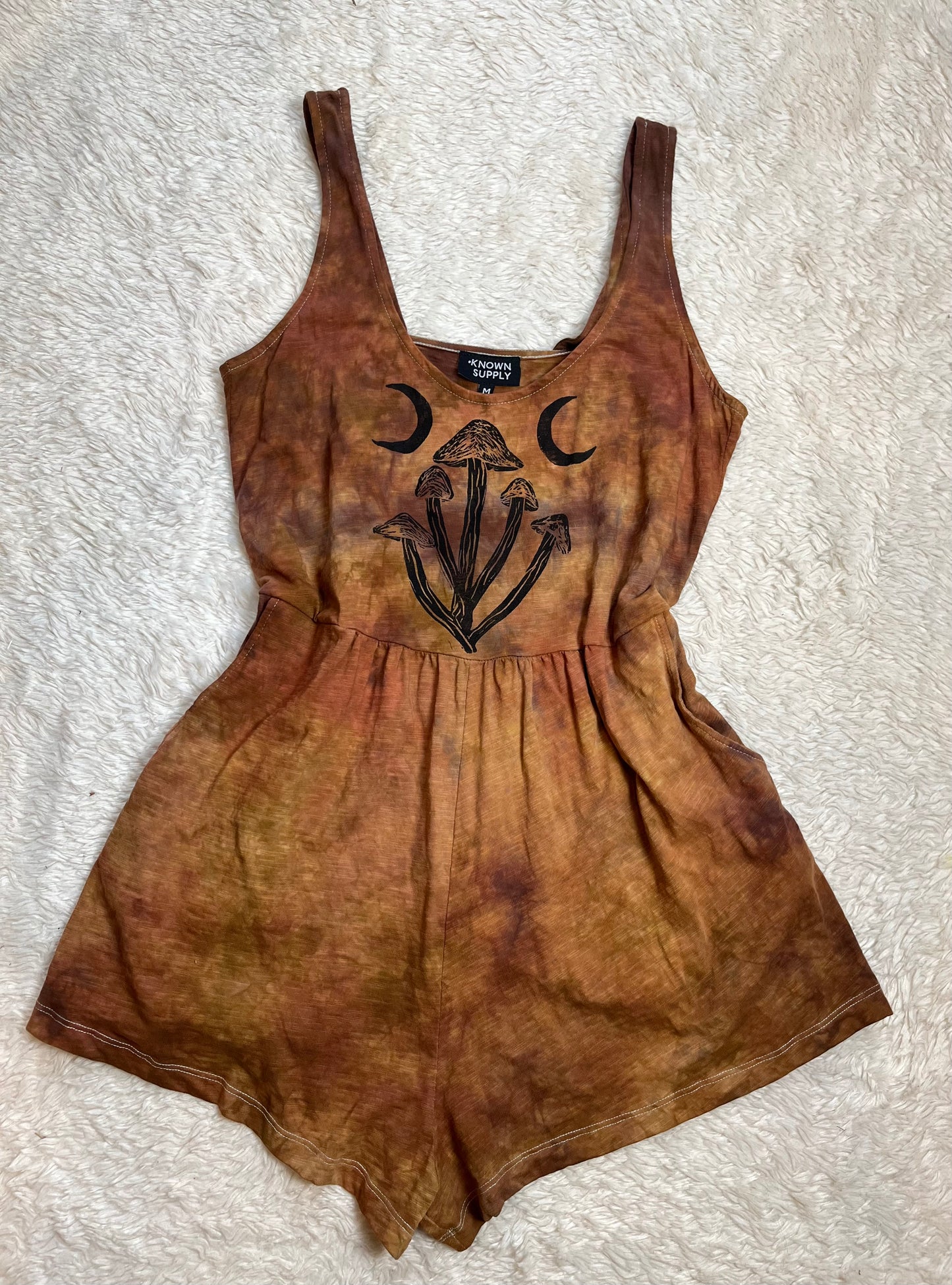 Romper (Medium)