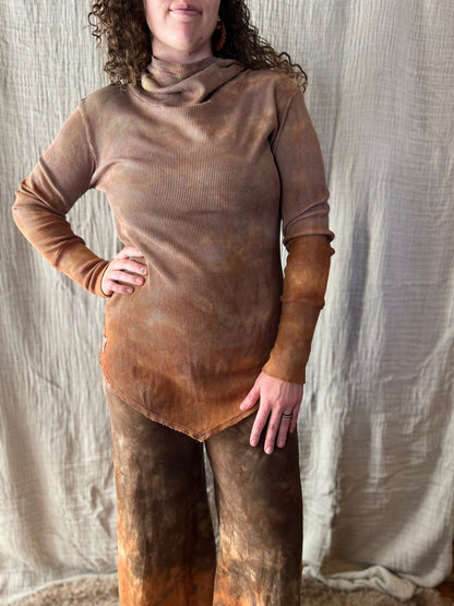Patchouli Pullover
