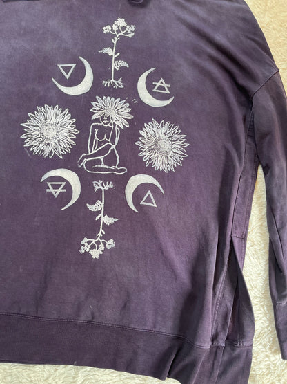Flower Lady Pullover (Large/XL)