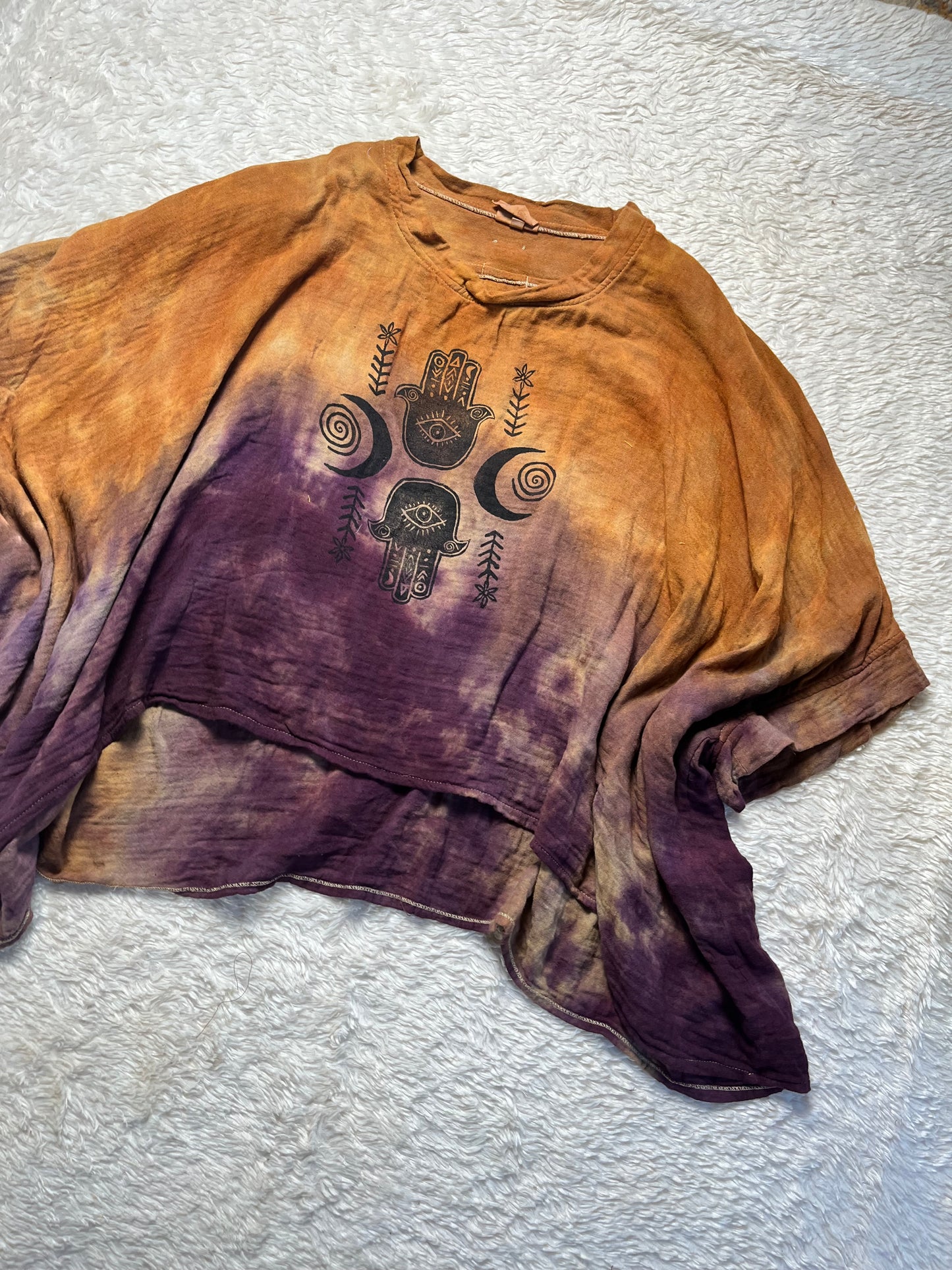 Hamsa Tee (One-Size)