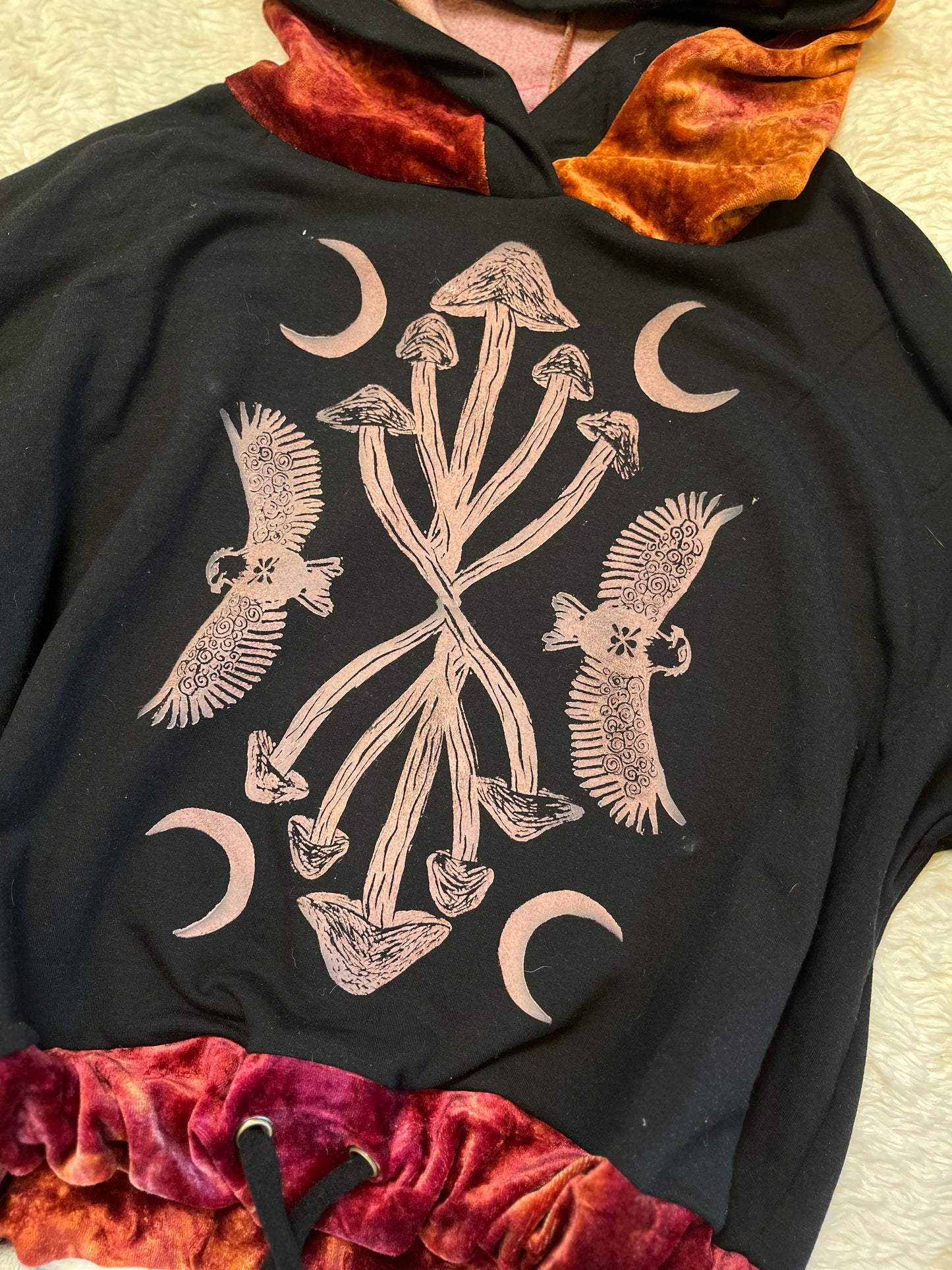 Mushie/Hawk Hoodie (M-2X)
