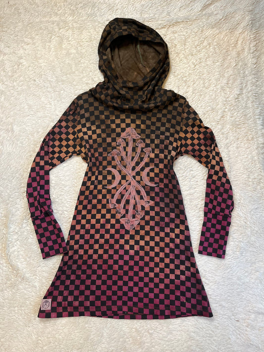 Checkered Patchouli Pullover (M-L)