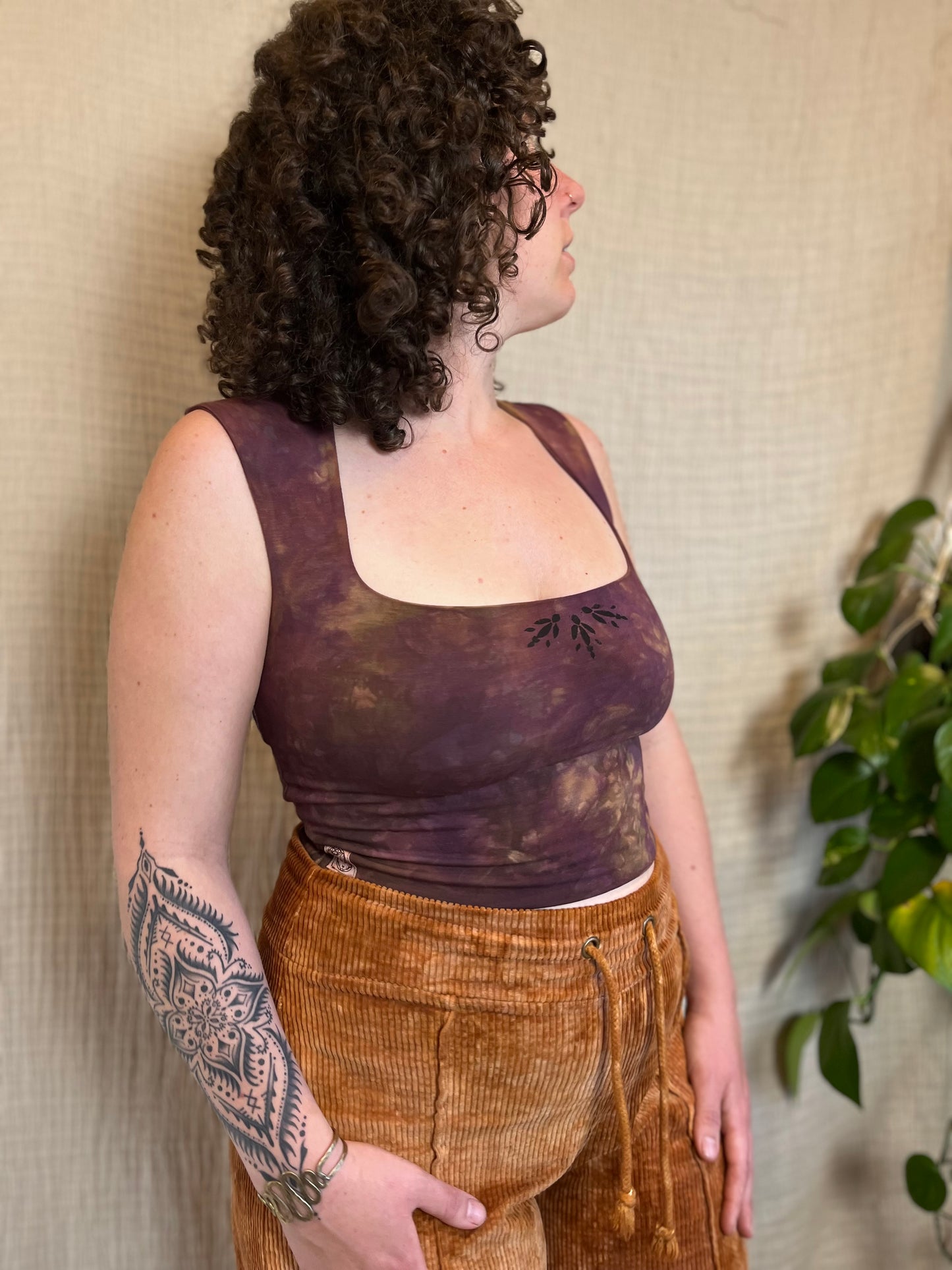 Circe Crop